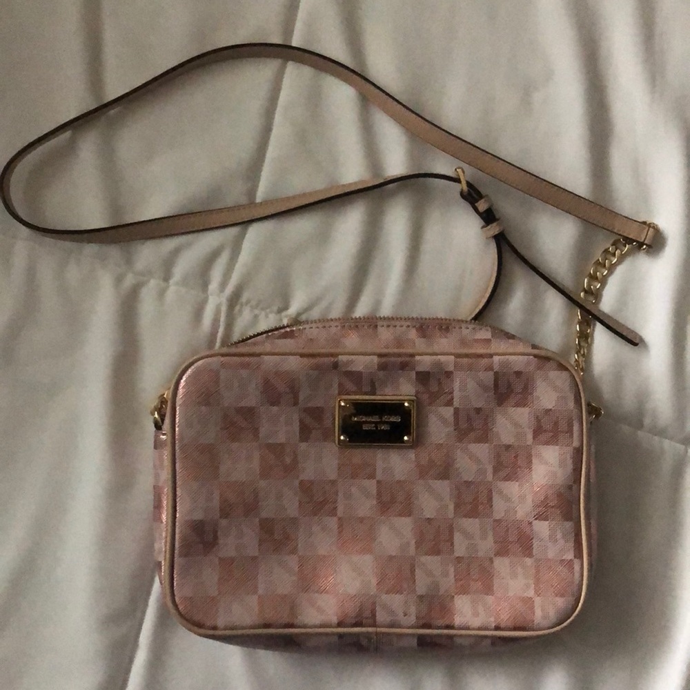 Michael Kors purse 💕